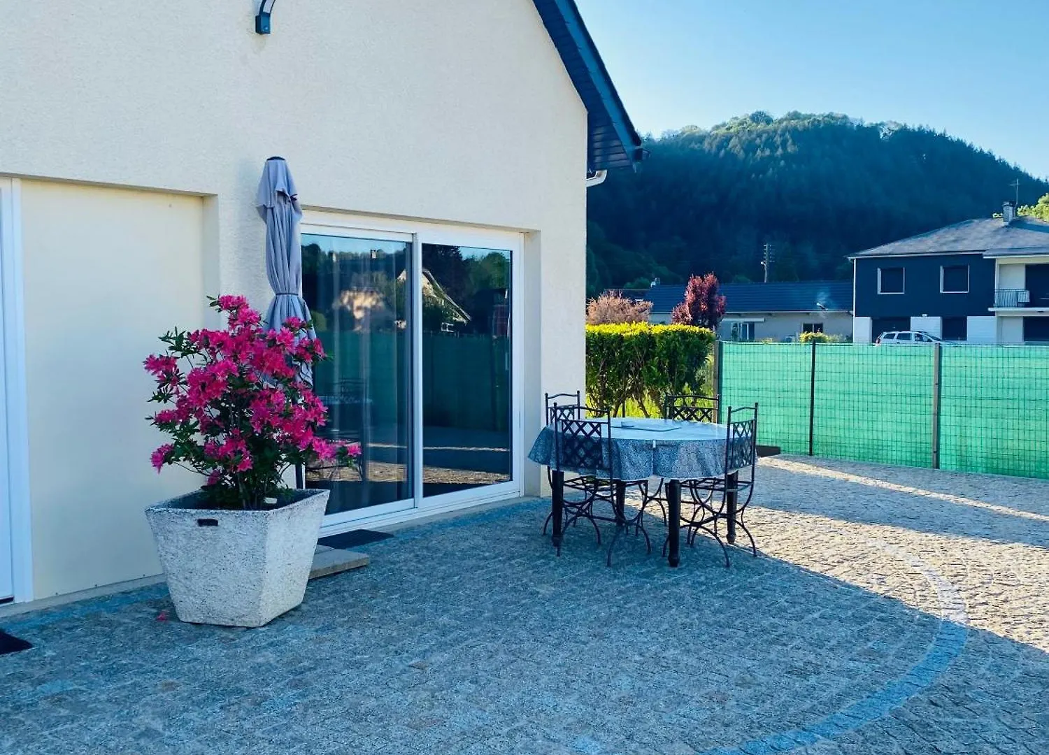 Chez Pat Et Olive - Gite 4 Personnes- Bagneres De Bigorre Pouzac アパート